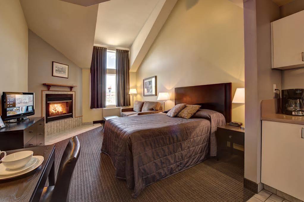 Hotel Vacances Tremblant Мон-Трамблан Екстер'єр фото